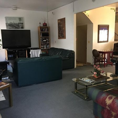 Avenues Hostel Солт Лейк Сити Екстериор снимка